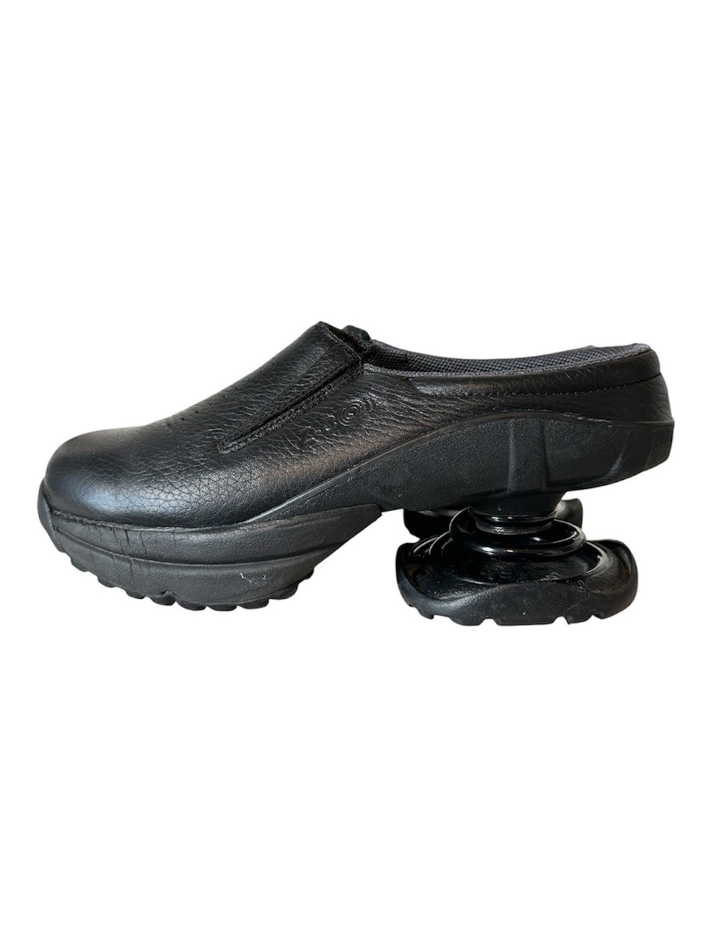 Z-Coil Women's Black Comfort Slip-On Clog